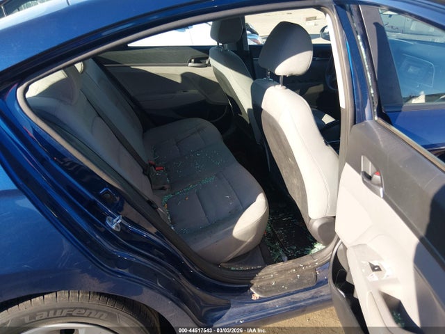 Hyundai ELANTRA SE 2017 5NPD74LF2HH081019 Image 8