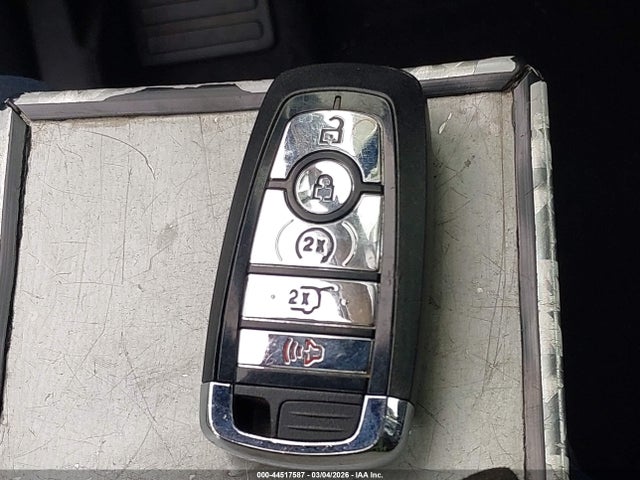 2023 LINCOLN NAUTILUS 2LMPJ6K91PBL04442 Photo 10