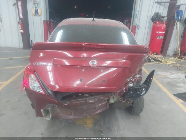 3N1CN7AP9JL800063 Nissan Versa 1.6 S+