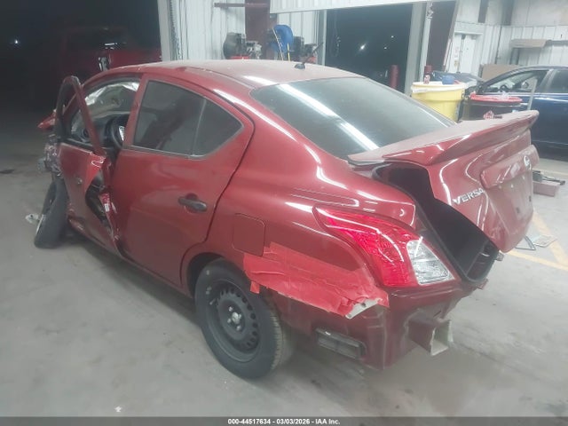 3N1CN7AP9JL800063 Nissan Versa 1.6 S+
