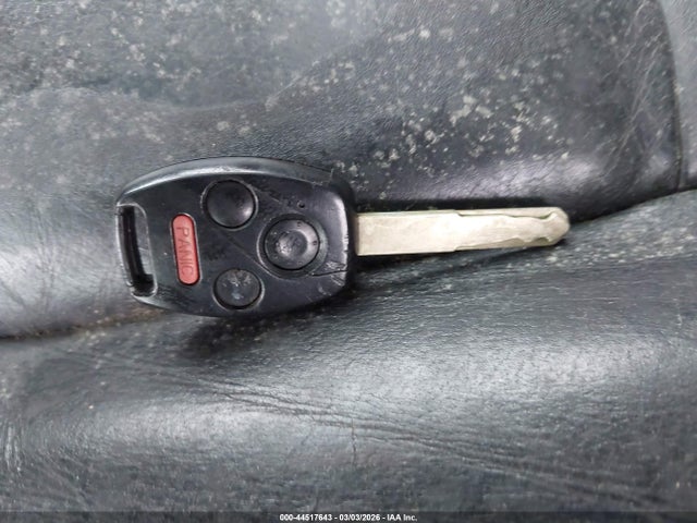 2003 Honda Accord 3.0 Ex მანქანა იყიდება აუქციონზე, vin: 1HGCM66583A027874, აუქციონის ნომერი: 44517643