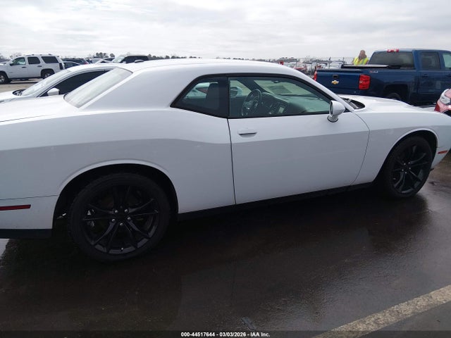 Aukcja sprzedaży 2016 Dodge Challenger Sxt, vin: 2C3CDZAG8GH200068, numer aukcji: 44517644