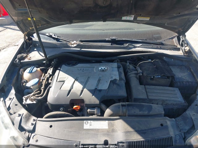 Aukcja sprzedaży 2011 Volkswagen Jetta Sportwagen 2.0l Tdi, vin: 3VWPL7AJ2BM706809, numer aukcji: 44517662