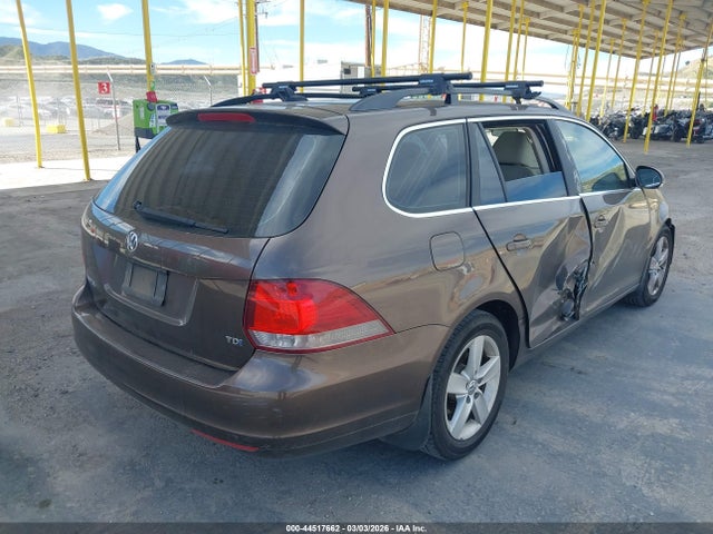 Aukcja sprzedaży 2011 Volkswagen Jetta Sportwagen 2.0l Tdi, vin: 3VWPL7AJ2BM706809, numer aukcji: 44517662