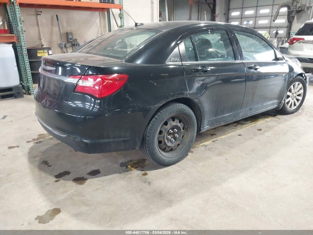 Продажа на аукционе авто 2012 Chrysler 200 Lx, vin: 1C3CCBAB2CN134973, номер лота: 44517706
