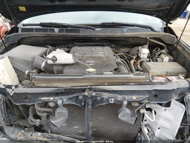 Продаж на аукціоні авто 2013 Toyota Tundra Platinum 5.7l V8, vin: 5TFHW5F15DX281031, номер лоту: 44517711