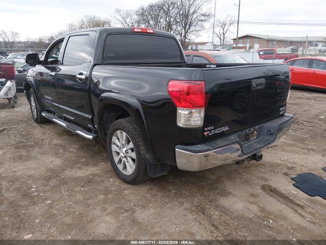 Продаж на аукціоні авто 2013 Toyota Tundra Platinum 5.7l V8, vin: 5TFHW5F15DX281031, номер лоту: 44517711