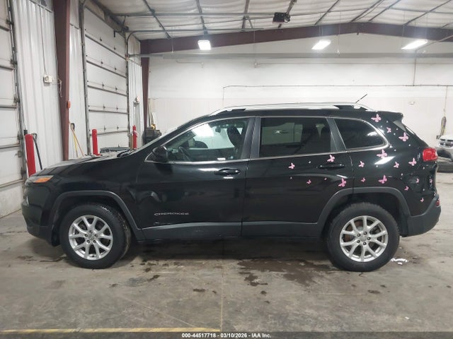 2015 Jeep Cherokee Latitude მანქანა იყიდება აუქციონზე, vin: 1C4PJMCBXFW648905, აუქციონის ნომერი: 44517718