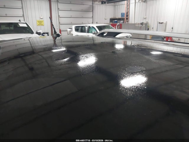 2015 Jeep Cherokee Latitude მანქანა იყიდება აუქციონზე, vin: 1C4PJMCBXFW648905, აუქციონის ნომერი: 44517718