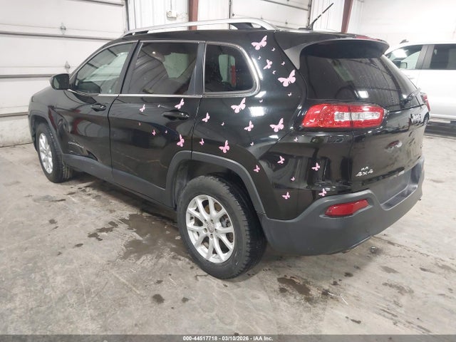 2015 Jeep Cherokee Latitude მანქანა იყიდება აუქციონზე, vin: 1C4PJMCBXFW648905, აუქციონის ნომერი: 44517718