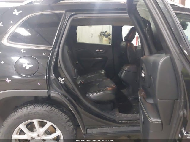 2015 Jeep Cherokee Latitude მანქანა იყიდება აუქციონზე, vin: 1C4PJMCBXFW648905, აუქციონის ნომერი: 44517718