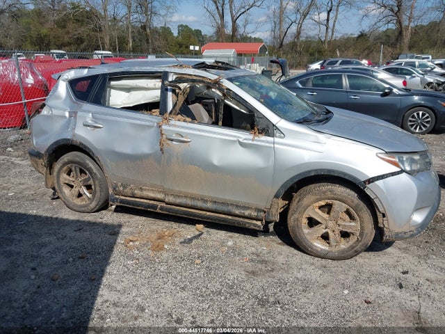 Toyota Rav4 Xle 2015 JTMWFREV4FD068529 Image 14