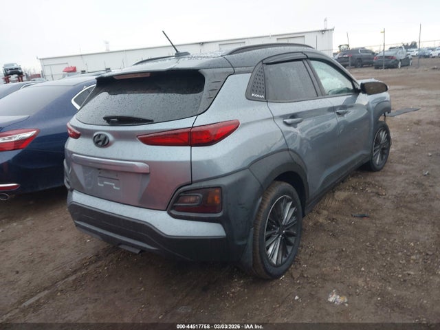 2018 HYUNDAI KONA KM8K22AA0JU115712 Photo 3