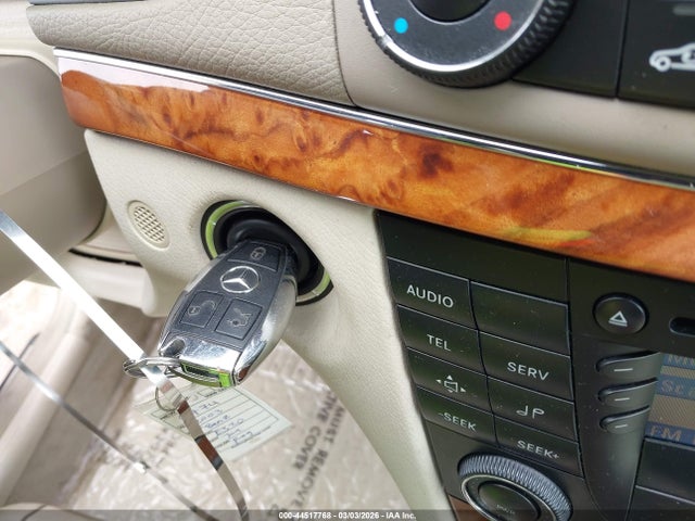 2003 Mercedes-benz E 320 მანქანა იყიდება აუქციონზე, vin: WDBUF65J83A116726, აუქციონის ნომერი: 44517768