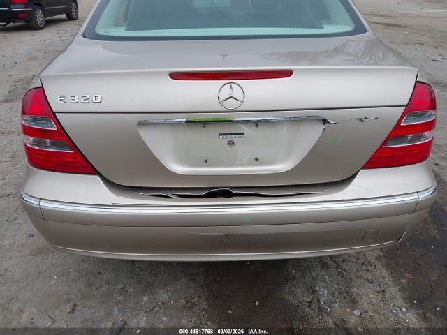 2003 Mercedes-benz E 320 მანქანა იყიდება აუქციონზე, vin: WDBUF65J83A116726, აუქციონის ნომერი: 44517768