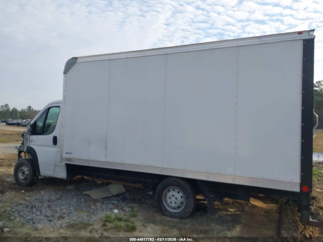 44517792 :رقم المزاد ، 3C7WRVMG5PE546320 vin ، 2023 Ram Promaster 3500 Cutaway Low Roof مزاد بيع