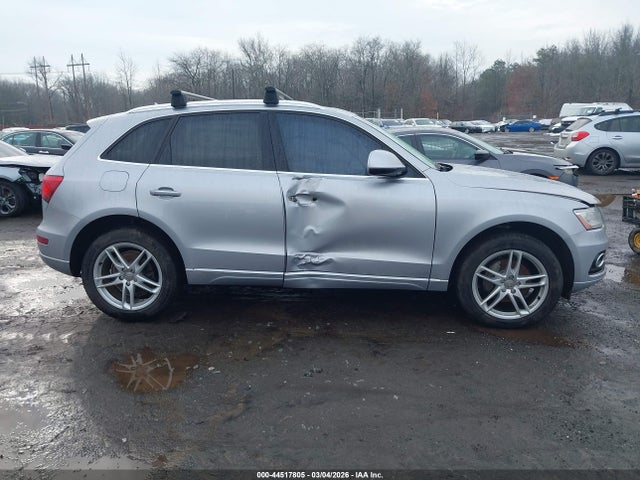 Продаж на аукціоні авто 2017 Audi Q5 2.0t Premium, vin: WA1C2AFP2HA024060, номер лоту: 44517805