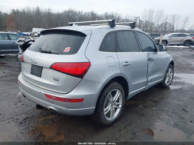 Продаж на аукціоні авто 2017 Audi Q5 2.0t Premium, vin: WA1C2AFP2HA024060, номер лоту: 44517805