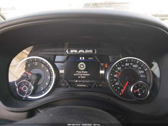 44517815 :رقم المزاد ، 1C6RRFFG9PN568580 vin ، 2023 Ram 1500 Big Horn  4x4 5'7 Box مزاد بيع