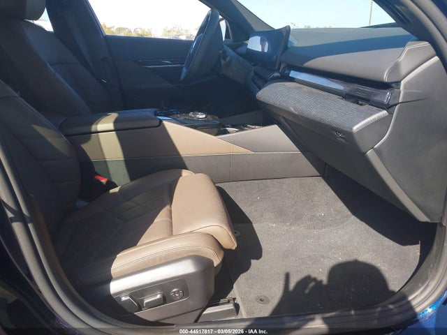 Продаж на аукціоні авто 2025 Bmw I5 Xdrive40, vin: WBY13HG02SCU73043, номер лоту: 44517817