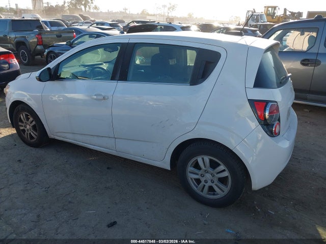 1G1JC6SH0F4121543 Chevrolet Sonic Lt Auto
