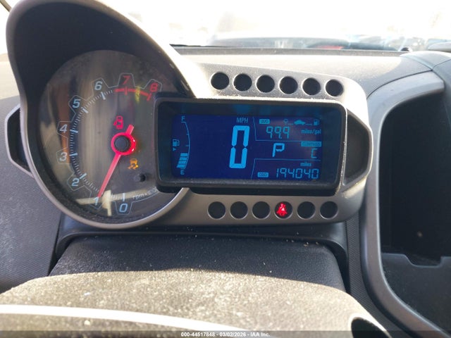 1G1JC6SH0F4121543 Chevrolet Sonic Lt Auto