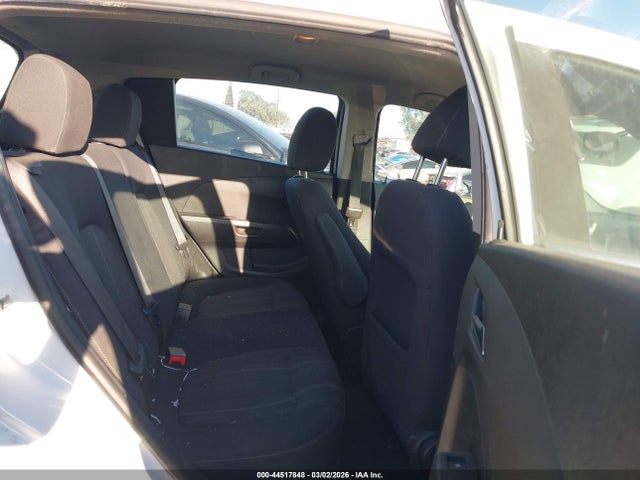 1G1JC6SH0F4121543 Chevrolet Sonic Lt Auto