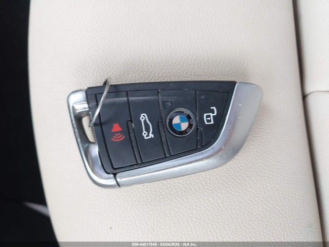 2019 Bmw 330i Xdrive მანქანა იყიდება აუქციონზე, vin: WBA5R7C59KAJ79645, აუქციონის ნომერი: 44517849