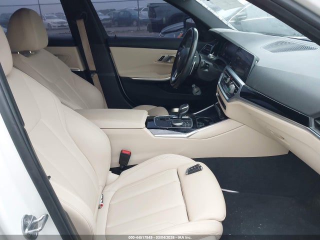 2019 Bmw 330i Xdrive მანქანა იყიდება აუქციონზე, vin: WBA5R7C59KAJ79645, აუქციონის ნომერი: 44517849
