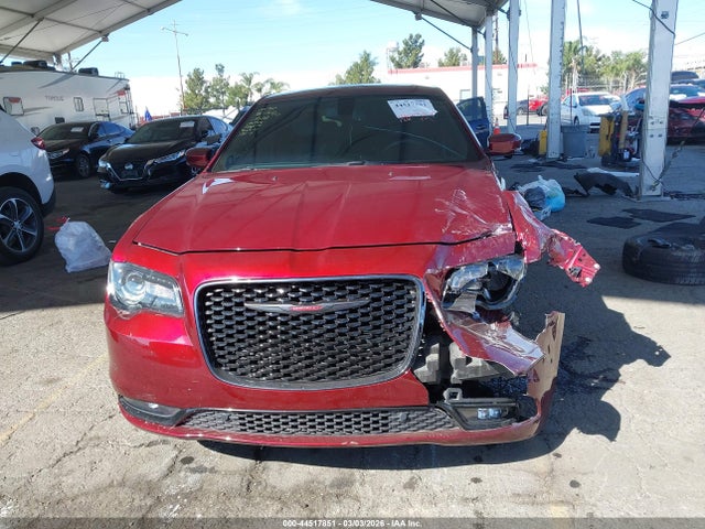 Chrysler 300 300s 2023 2C3CCABG3PH661813 Image 13