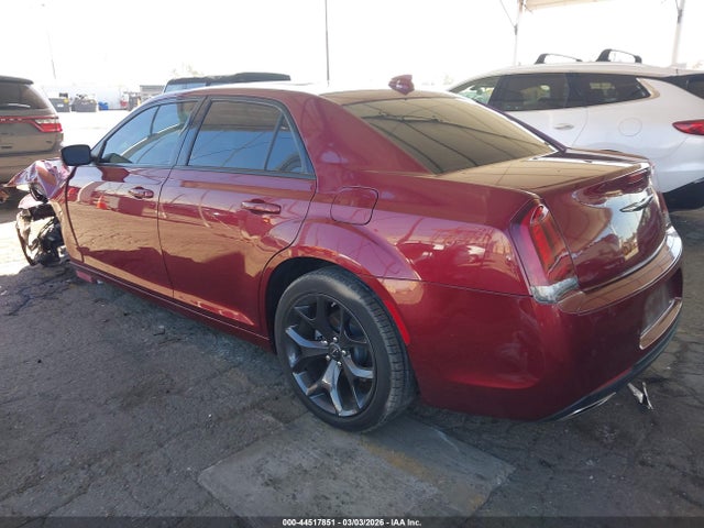 Chrysler 300 300s 2023 2C3CCABG3PH661813 Image 3
