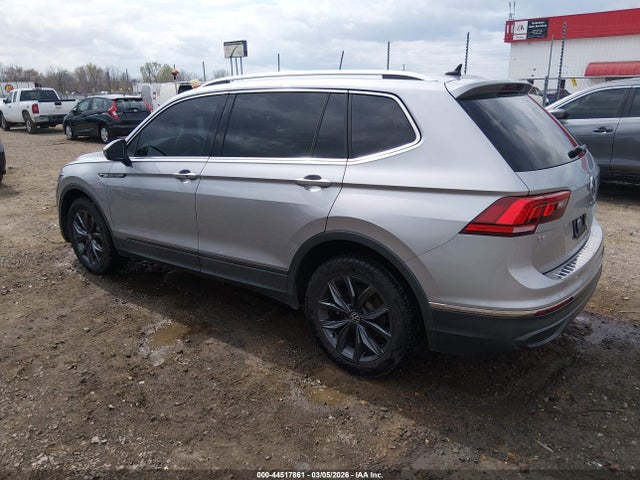 Продаж на аукціоні авто 2022 Volkswagen Tiguan 2.0t Se, vin: 3VV3B7AX8NM101580, номер лоту: 44517861