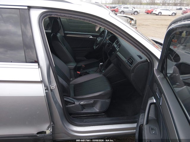 Продаж на аукціоні авто 2022 Volkswagen Tiguan 2.0t Se, vin: 3VV3B7AX8NM101580, номер лоту: 44517861