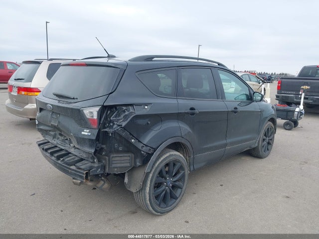 1FMCU9GDXHUB12030 Ford ESCAPE SE