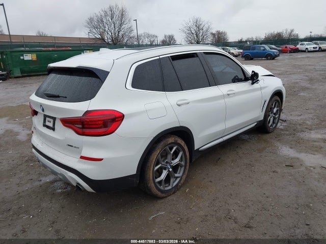 2020 BMW X3 5UXTY5C06L9D58381 Photo 3