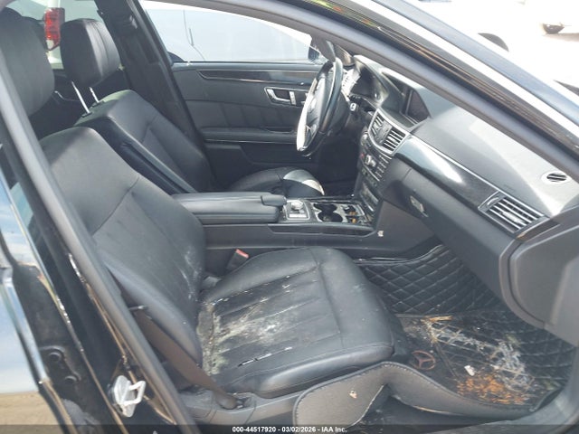 2010 MERCEDES-BENZ E 550 WDDHF7CBXAA055547 Photo 4