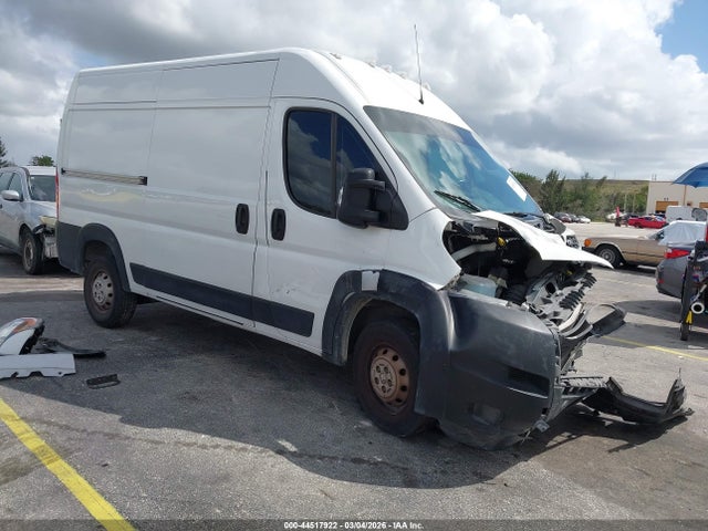 44517922 :رقم المزاد ، 3C6TRVCG9JE113017 vin ، 2018 Ram Promaster 2500 High Roof 136 Wb مزاد بيع