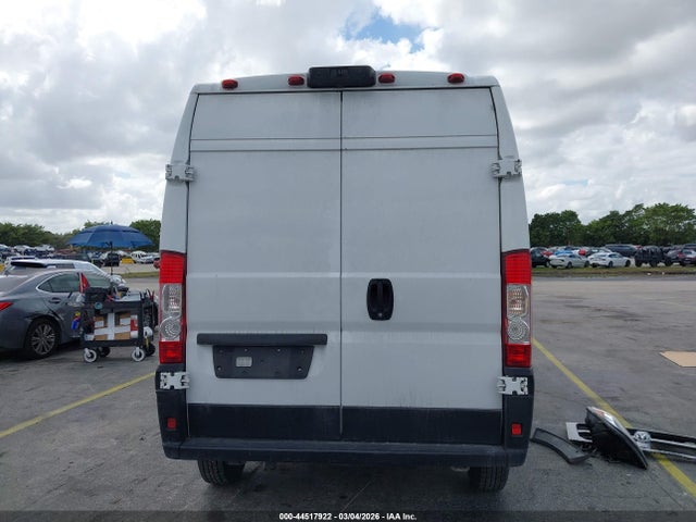 2018 Ram Promaster 2500 High Roof 136 Wb მანქანა იყიდება აუქციონზე, vin: 3C6TRVCG9JE113017, აუქციონის ნომერი: 44517922