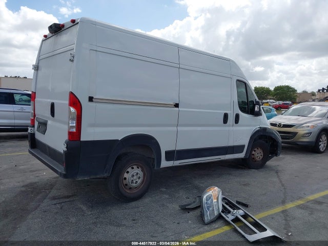 2018 Ram Promaster 2500 High Roof 136 Wb მანქანა იყიდება აუქციონზე, vin: 3C6TRVCG9JE113017, აუქციონის ნომერი: 44517922