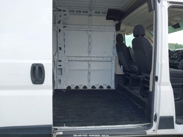2018 Ram Promaster 2500 High Roof 136 Wb მანქანა იყიდება აუქციონზე, vin: 3C6TRVCG9JE113017, აუქციონის ნომერი: 44517922
