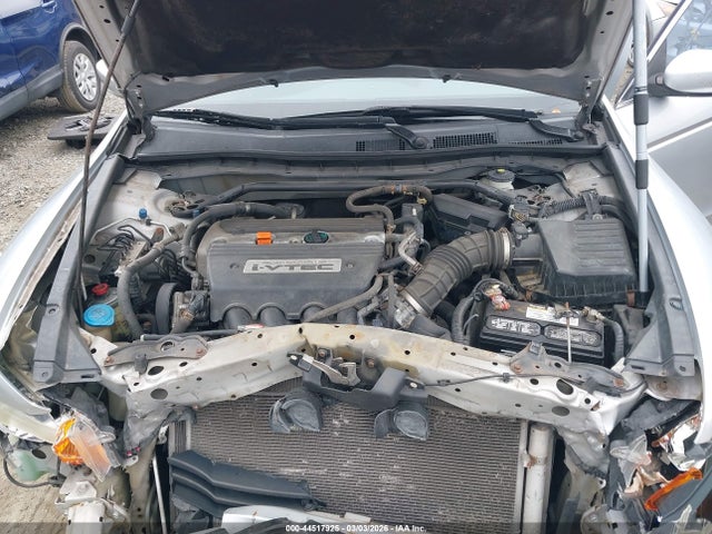 44517925 :رقم المزاد ، 1HGCP26769A181221 vin ، 2009 Honda Accord 2.4 Ex مزاد بيع