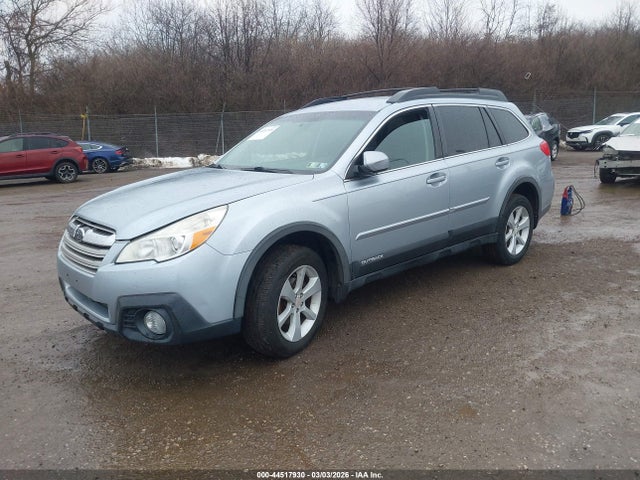 Subaru Outback 2.5i Premium 2014 4S4BRBCC4E3311271 Image 2