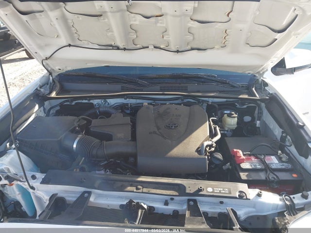 5TFSZ5AN4GX046762 Toyota Tacoma Sr5 V6