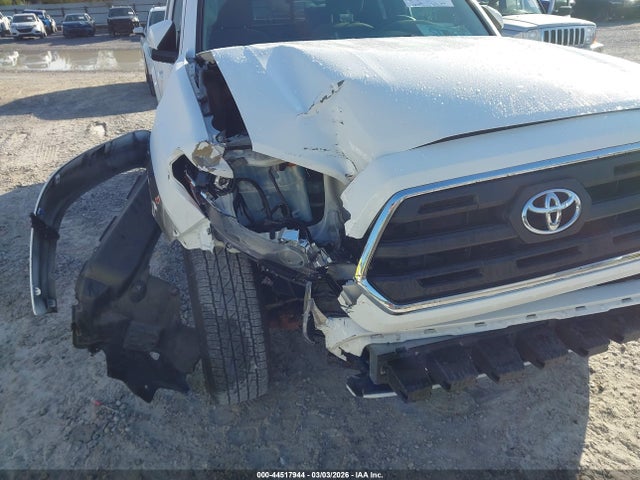 5TFSZ5AN4GX046762 Toyota Tacoma Sr5 V6