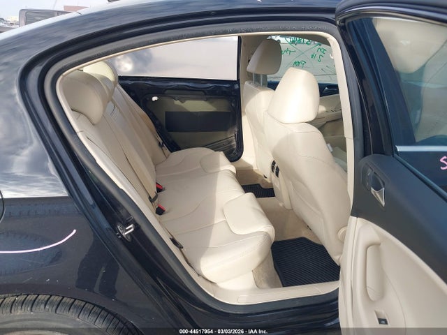 Продажа на аукционе авто 2010 Volkswagen Passat Komfort, vin: WVWJK7AN7AE075705, номер лота: 44517954