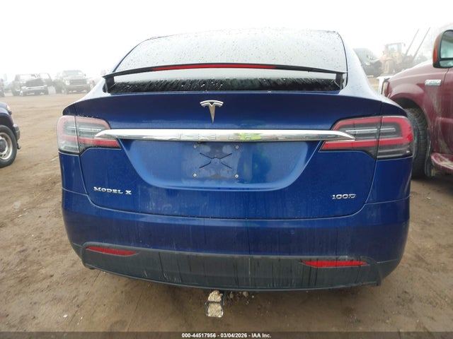 44517956 :رقم المزاد ، 5YJXCBE2XJF103294 vin ، 2018 Tesla Model X 100d/75d/p100d مزاد بيع