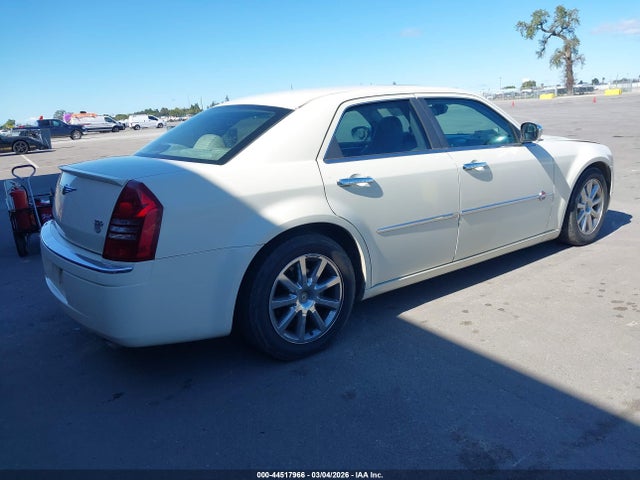 Продаж на аукціоні авто 2006 Chrysler 300c, vin: 2C3KA63H96H490151, номер лоту: 44517966