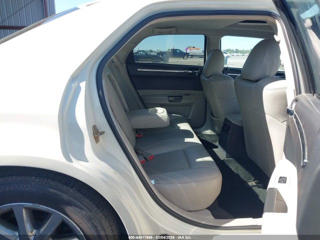 Продаж на аукціоні авто 2006 Chrysler 300c, vin: 2C3KA63H96H490151, номер лоту: 44517966