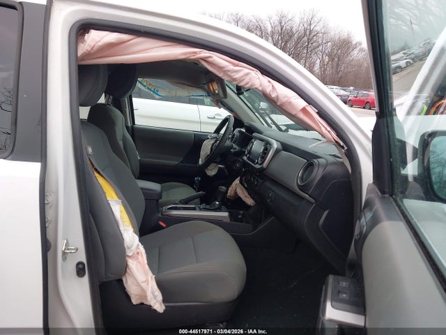 2021 TOYOTA TACOMA 5TFAZ5CN5MX097367 Photo 4