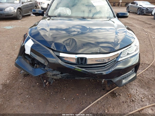 2016 Honda Accord Ex-l V-6 მანქანა იყიდება აუქციონზე, vin: 1HGCR3F84GA003667, აუქციონის ნომერი: 44517974